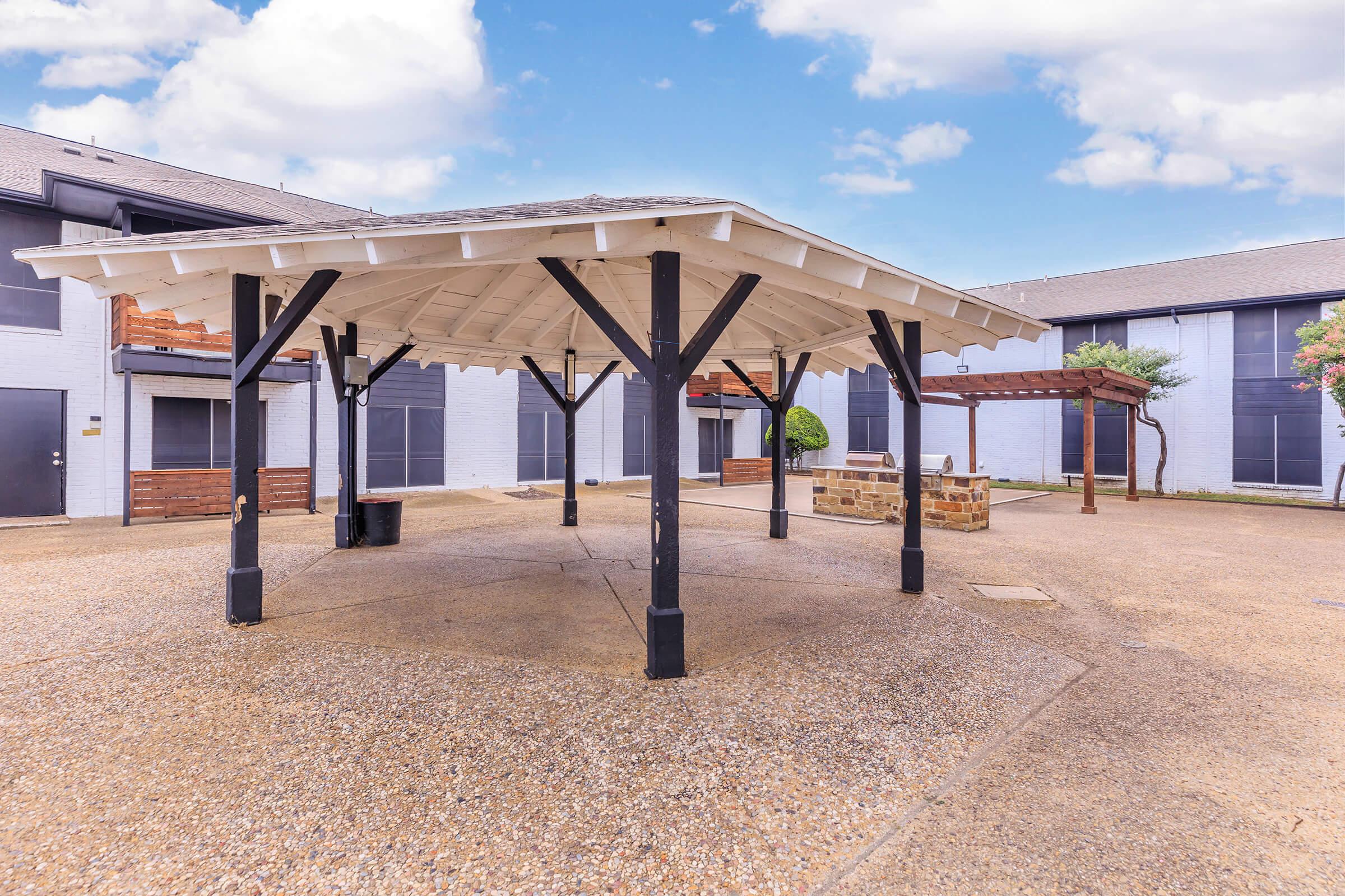 Berkshire Square covered outdoor cabana