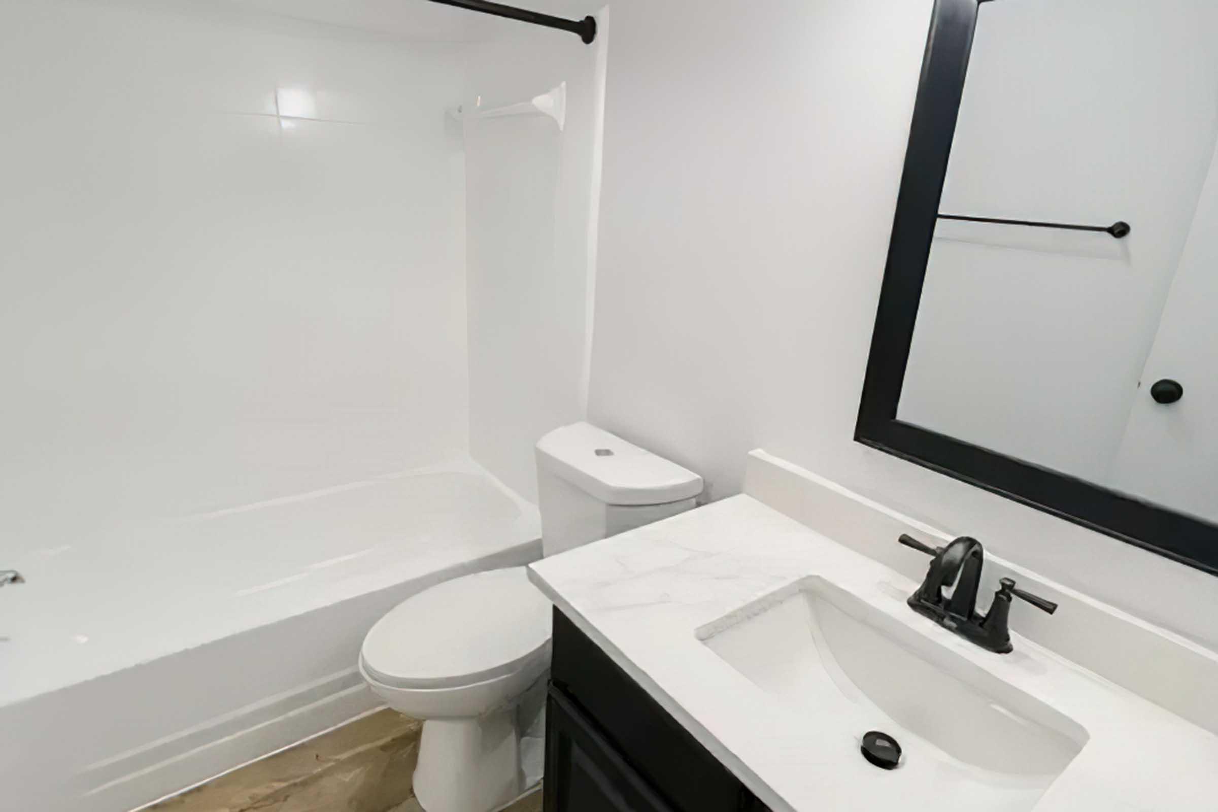Berkshire Square bathroom
