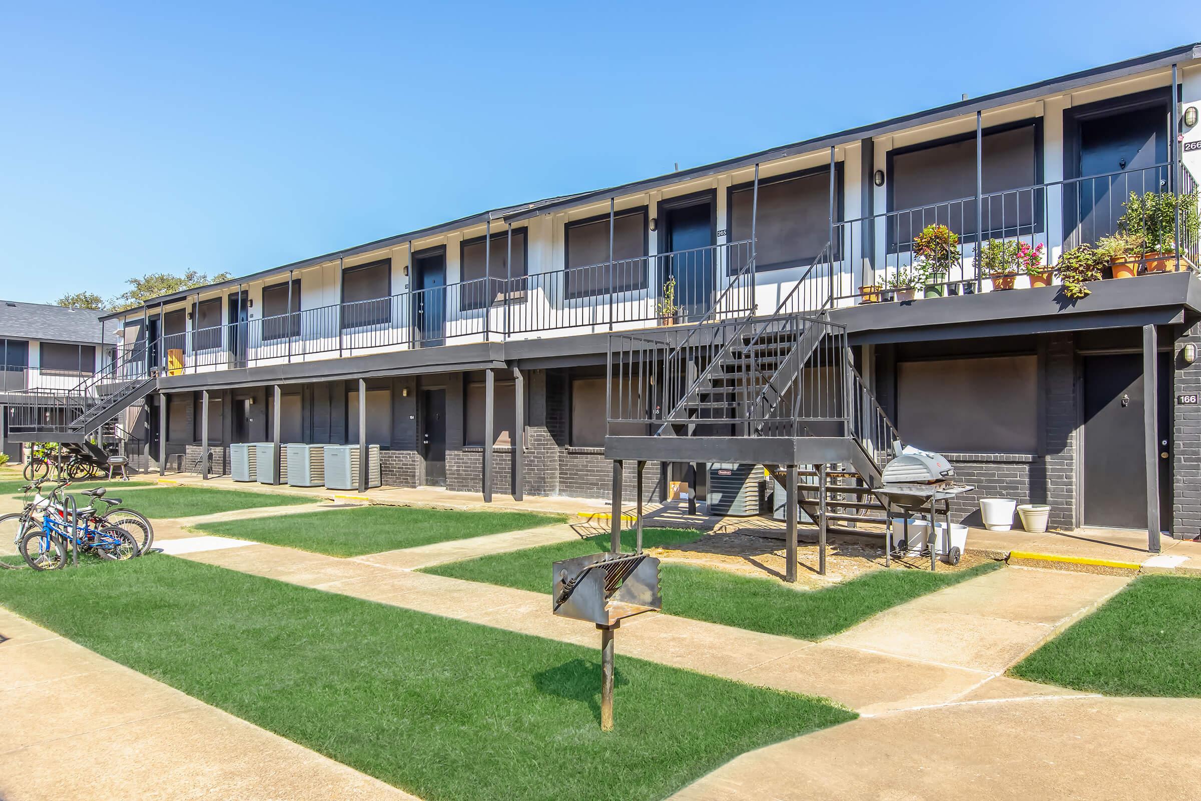Pasadena Apartments property