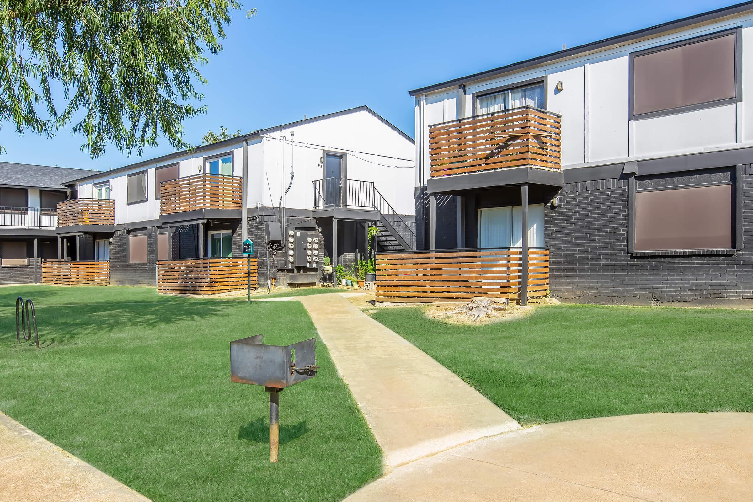 Pasadena apartment buildings and courtyard walkway