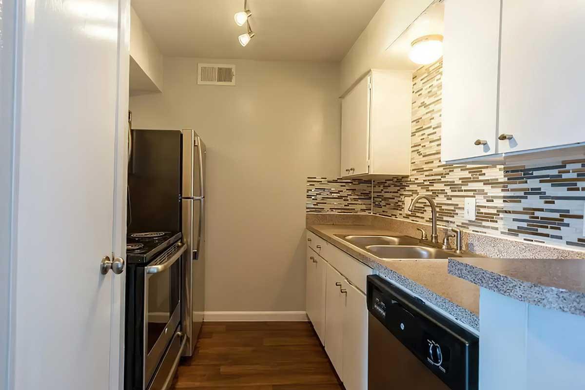 Pasadena kitchen with appliances
