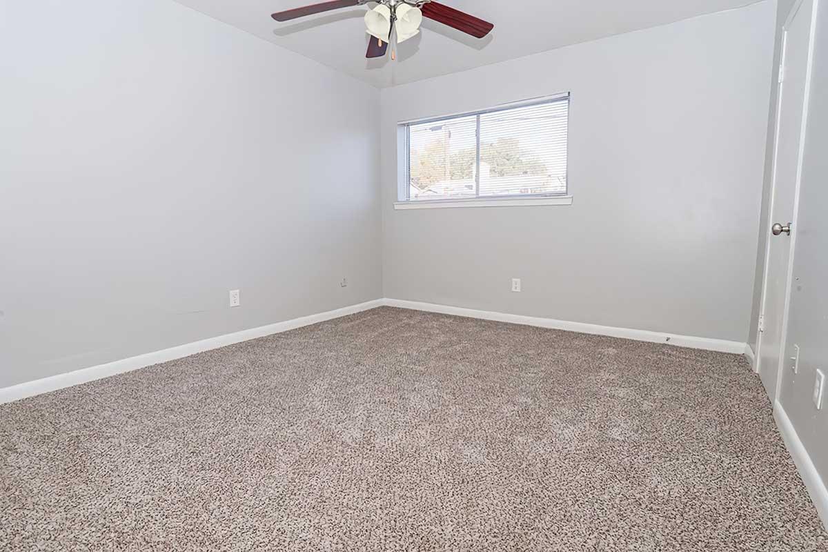 Pasadena unfurnished apartment room